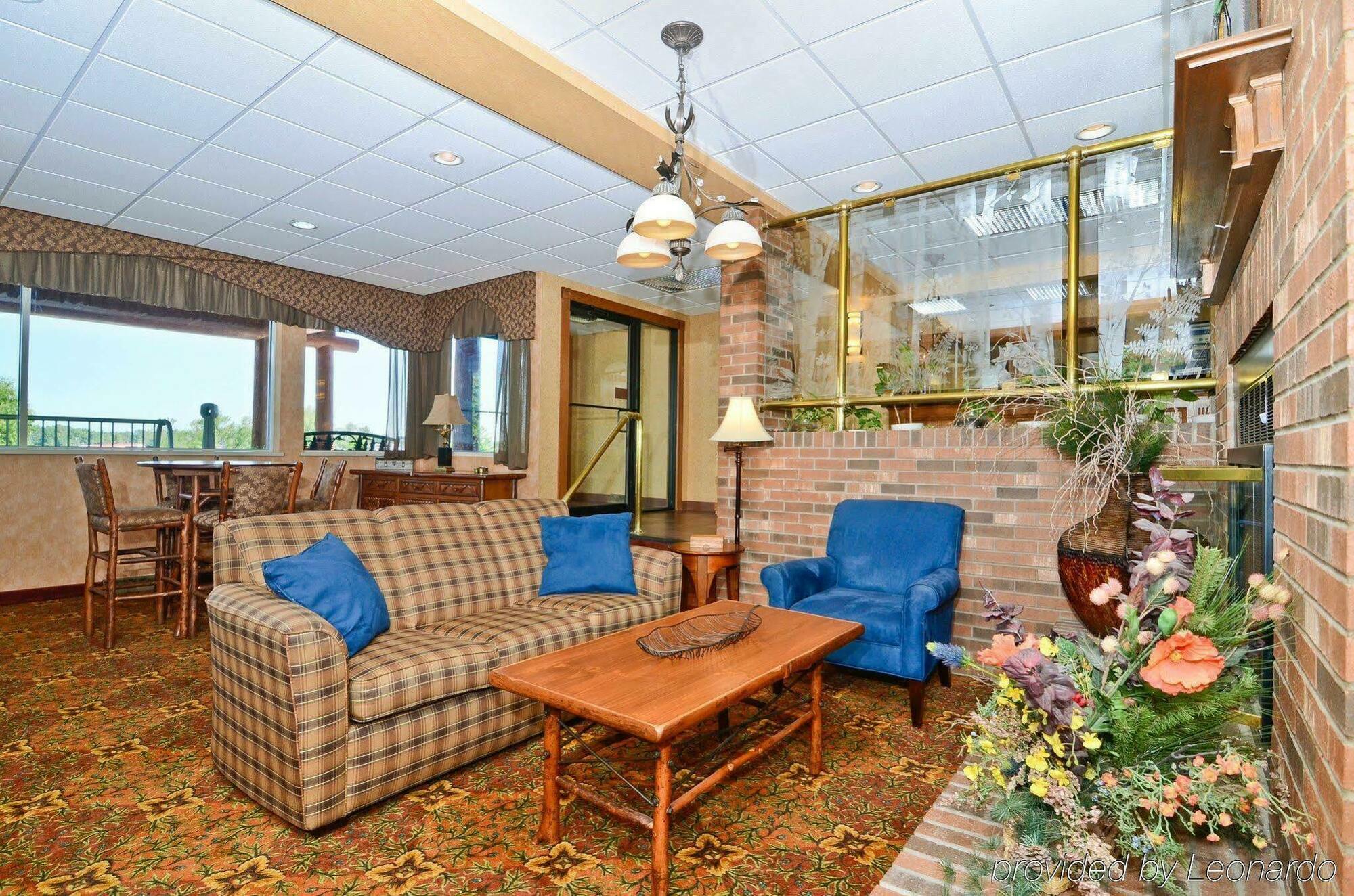 Best Western Plus Concord Inn Минокуа Екстериор снимка